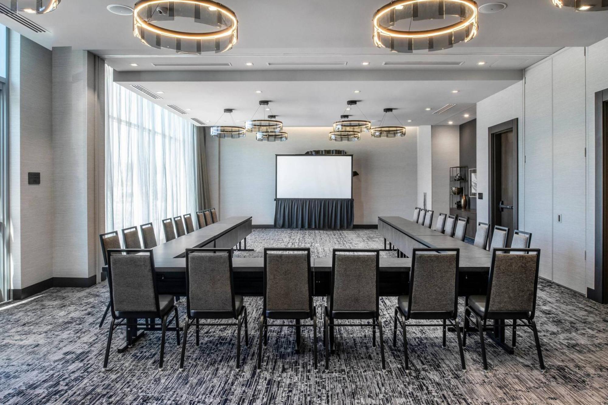 Ac Hotel By Marriott Portsmouth Downtown/Waterfront Extérieur photo