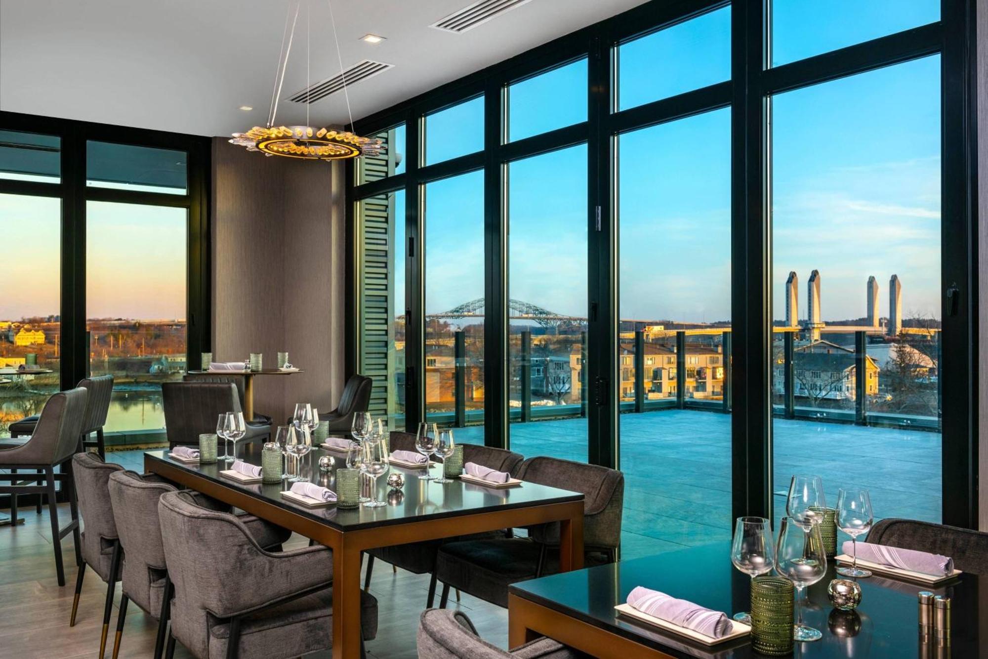 Ac Hotel By Marriott Portsmouth Downtown/Waterfront Extérieur photo