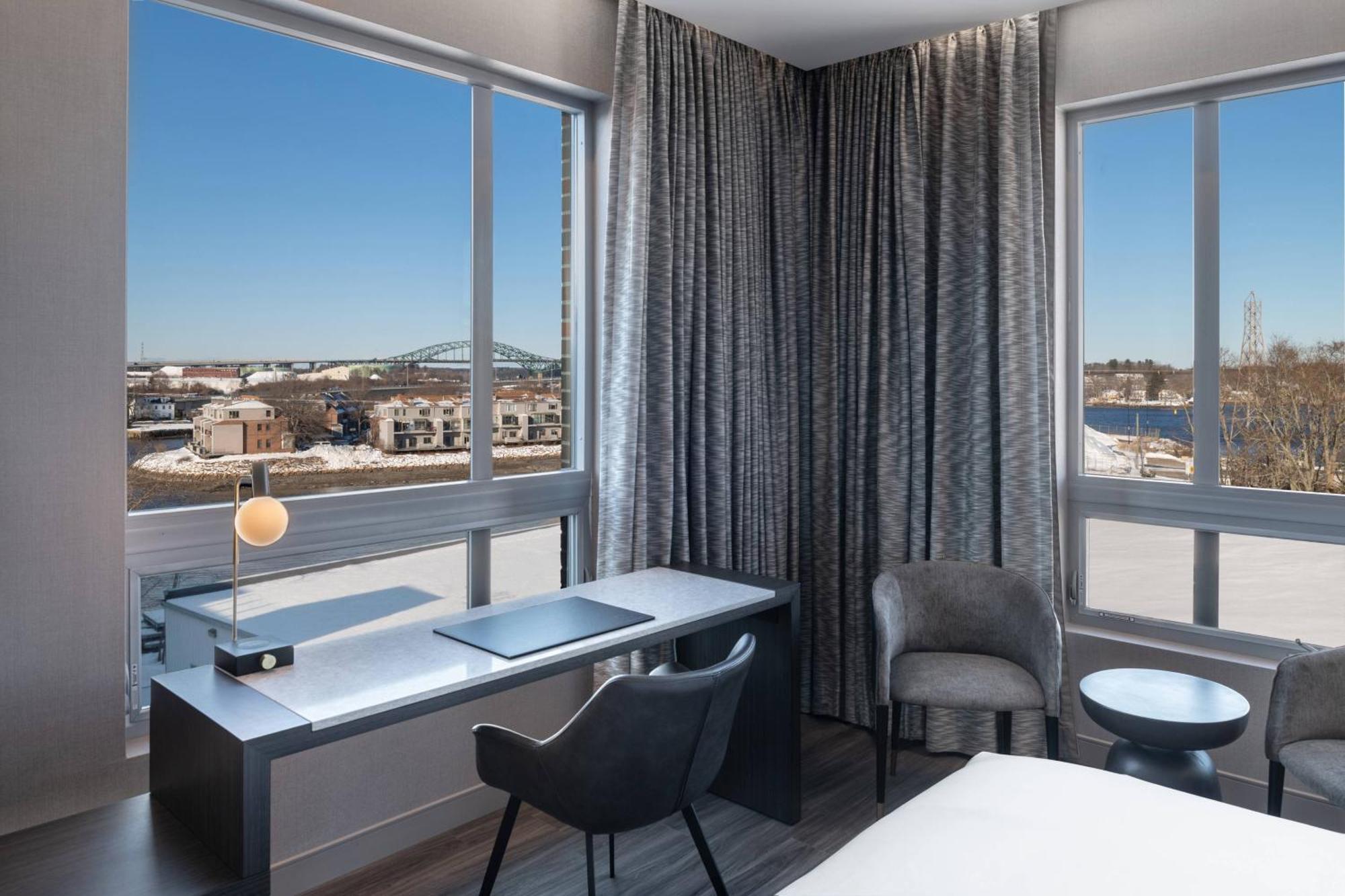 Ac Hotel By Marriott Portsmouth Downtown/Waterfront Extérieur photo