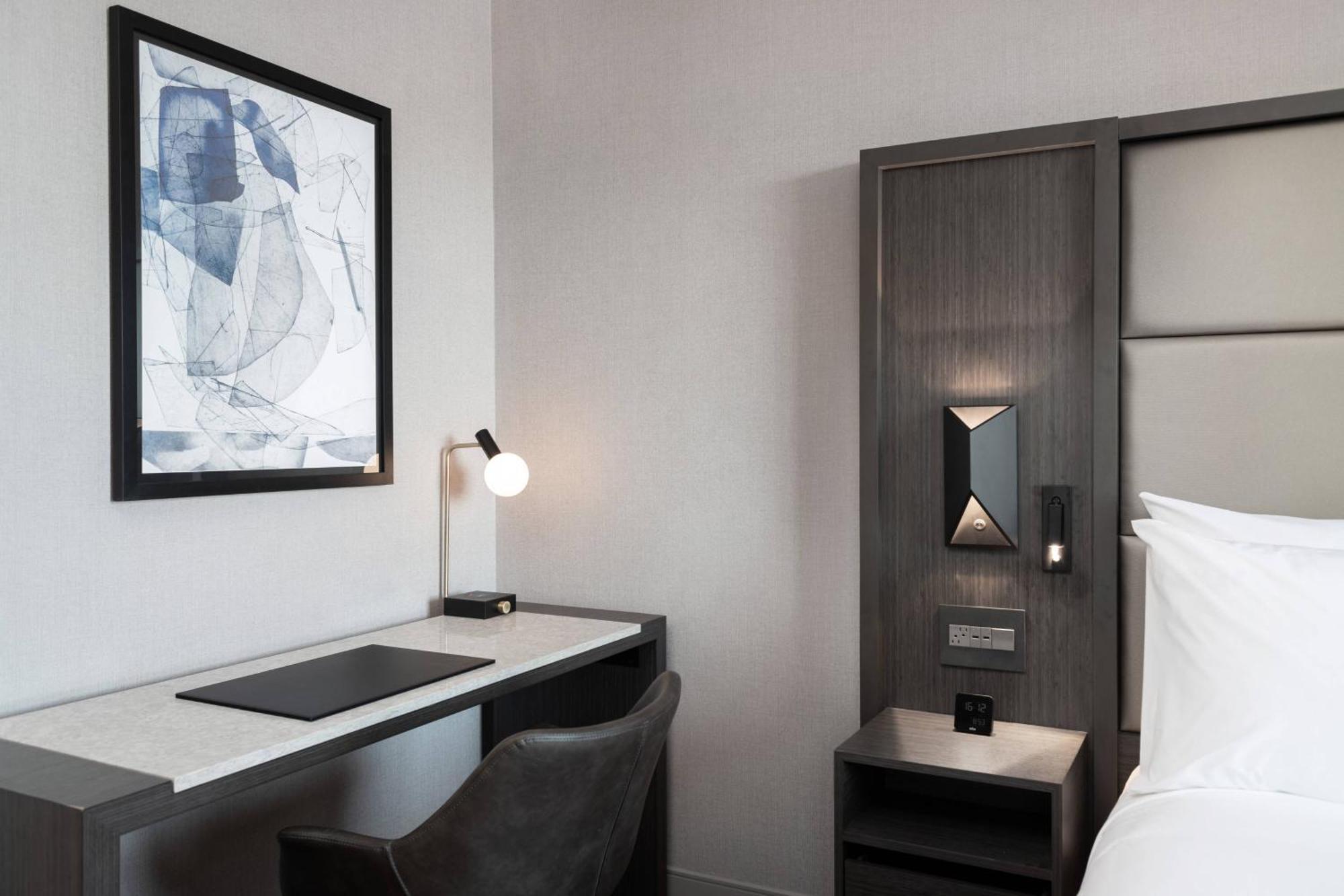 Ac Hotel By Marriott Portsmouth Downtown/Waterfront Extérieur photo