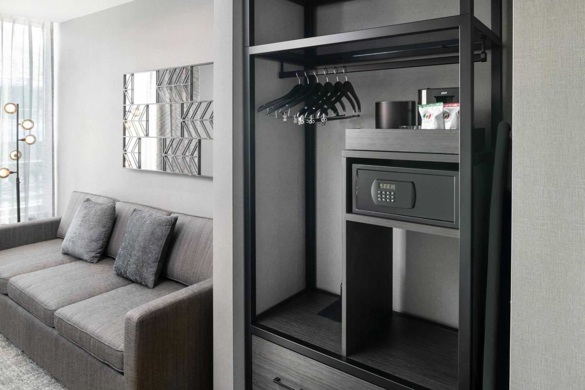 Ac Hotel By Marriott Portsmouth Downtown/Waterfront Extérieur photo